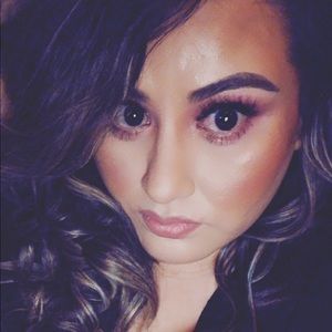 Meet your Posher, Debra